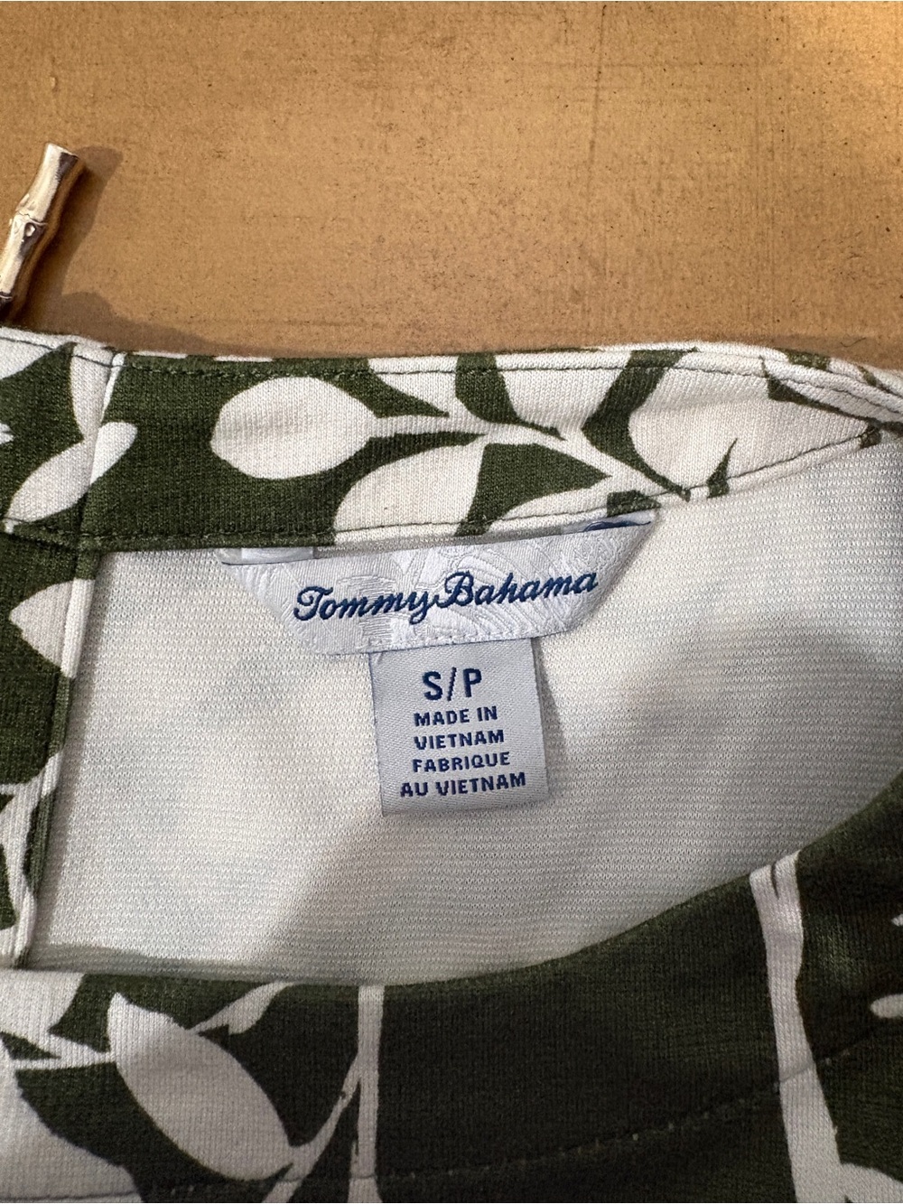 Tommy Bahama Darcy Whisper Fronds Olive Tree Sleeveless Dress  Green Medium - Picture 4 of 4